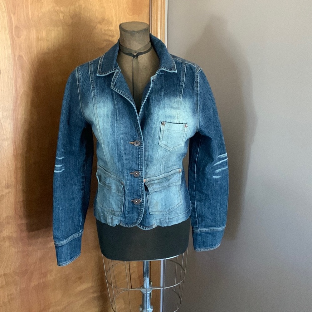 Paris Blues denim jacket. Size Medium.